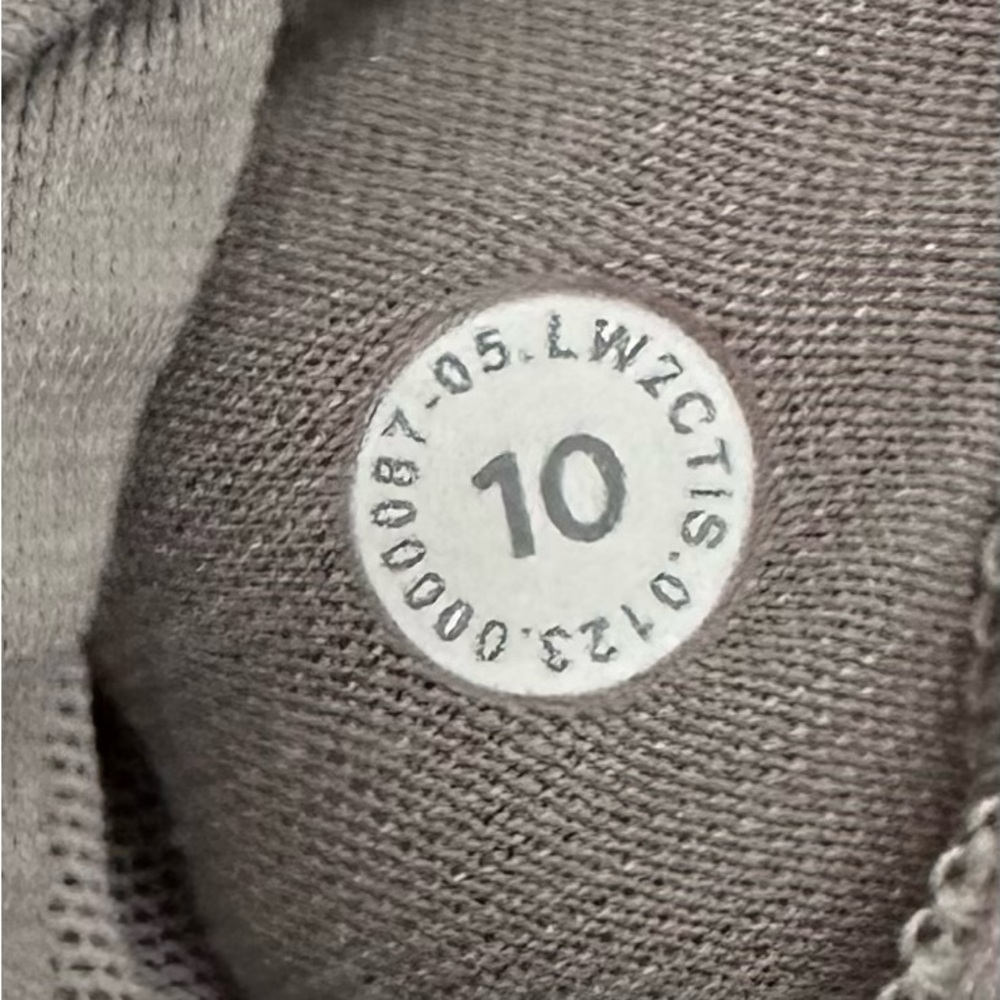 Lululemon Flow Y Bra Nulu *Light Support, A–C Cups - Picture 3 of 3